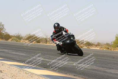 media/Mar-28-2022-Superbike Trackdays (Mon) [[b8603d0f67]]/Open Track Time/Turn 3 Inside/